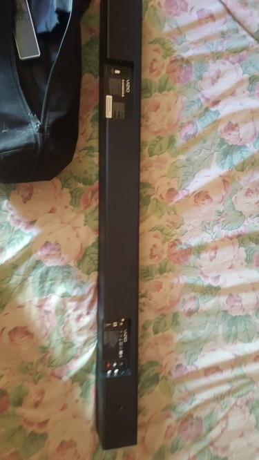 VIZIO SB3821-C6 38-Inch 2.1 Channel Sound Bar