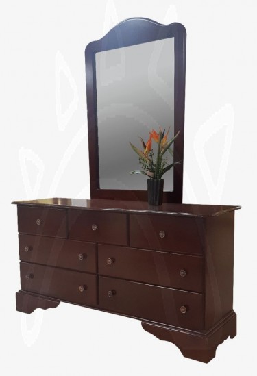 Brand New 7 Drawer Dresser With Mirror