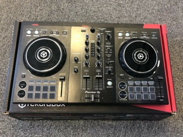 Pioneer DDJ-400 2-Channel Rekordbox DJ Controller 