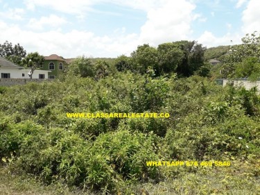 WILTSHIRE.....1/3 ACRE RESIDENTIAL LOT 