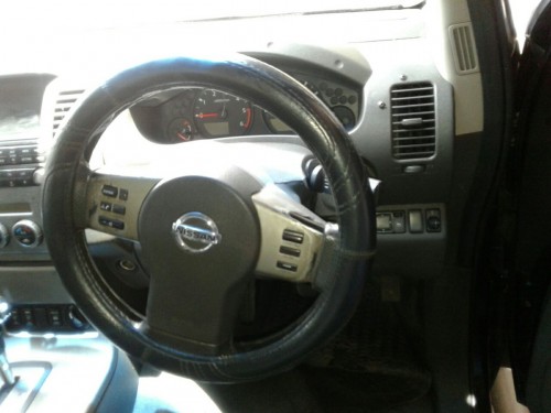 2008 Nissan Navara Aventura Pickup (Needs Engine)