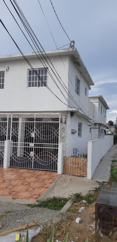 Large FourPlex 6 Bedroom House For Sale