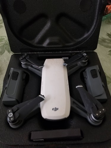 DJI Spark Drone And Fly More Package