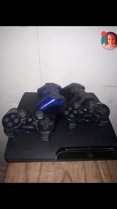 Ps3 For Sale Come With 4 Control