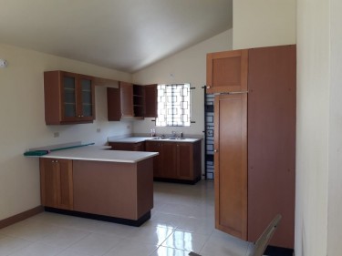 2 Bedroom 2 Bath House In Gated Community