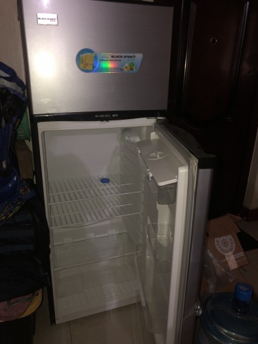 Black Star Refrigerator  9c With Water Dispenser 