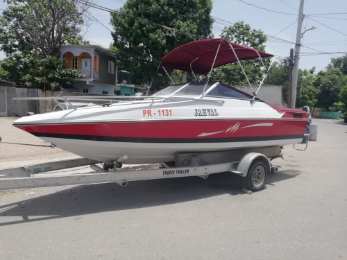 Mericruiser  Seed Boat