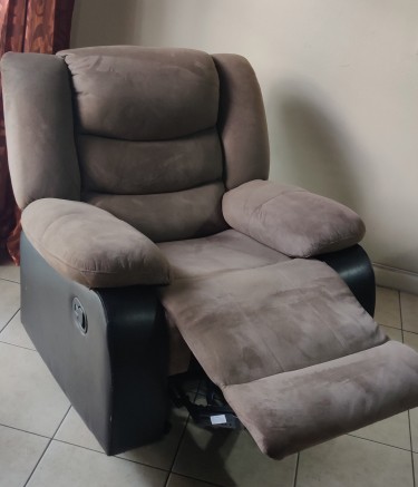 Island Home Rocker Recliner/ Cleo/Coffee For Sale