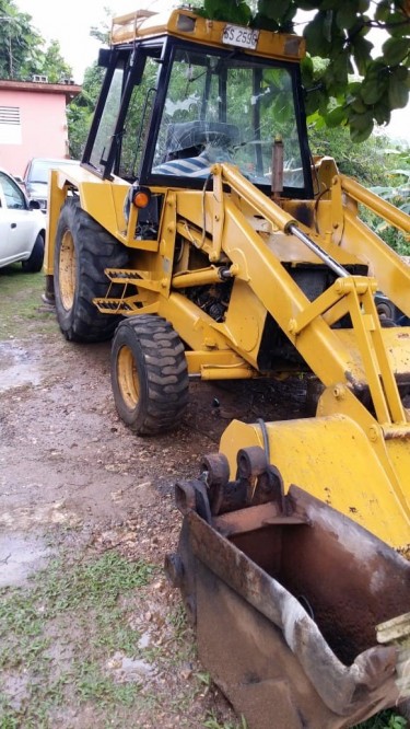 JCB Backhoe For Sale In St Mary