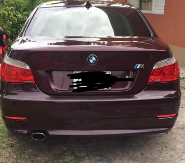 2009 BMW 525i