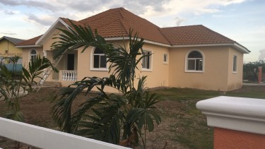 3 Bedroom Newly Constructed House Developed Area