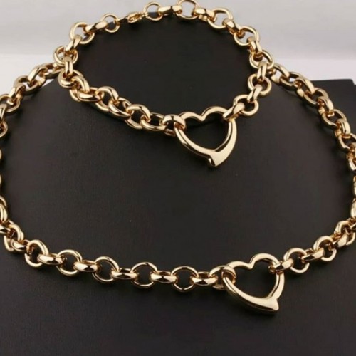 Stainless Steal Chain Sets In Silver And Gold