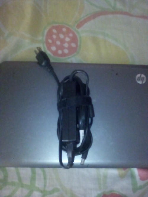 Hp Laptop For Sale Working Have 2 Fault Cd Battery