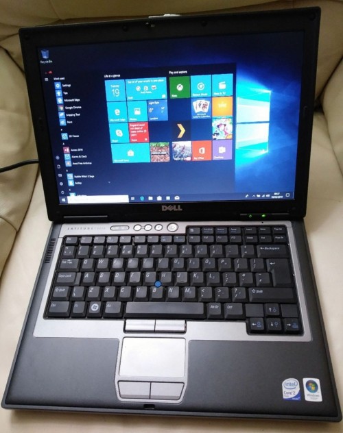 Dell Laptop - $20,000 -- New Battery & Charger