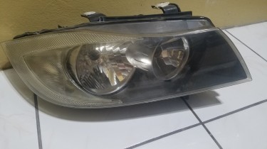 BMW E90 Genuine Used Right Head Light