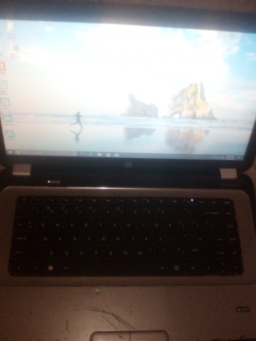 Hp Laptop For Sale Working Gud 2fault Battery 13g