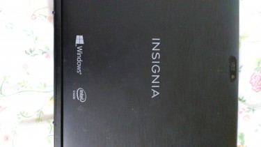 Tablet INSIGNIA 2in1