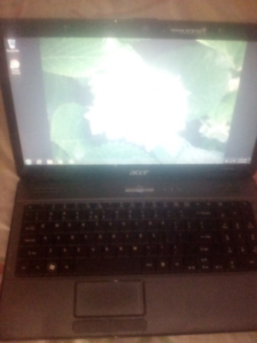 Acer Laptop On Sales Windows 7 Charger 4gb 22k Cam