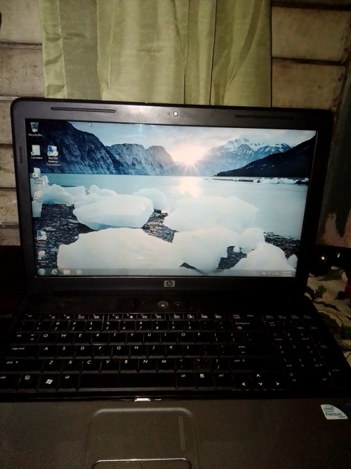 Hp Laptop For Sale Windows 7 Charger 4gb 20k Batte