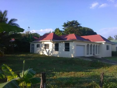 3 Bedroom House For Sale Plus 1 Empty Lot Number