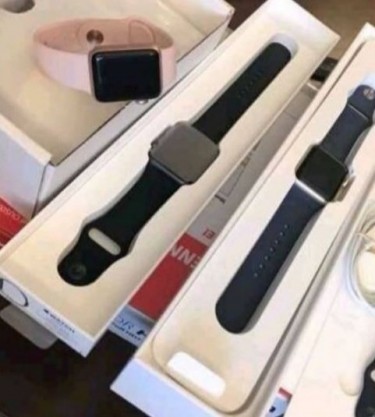 Apple IPhone 11pro Max With Free Watch