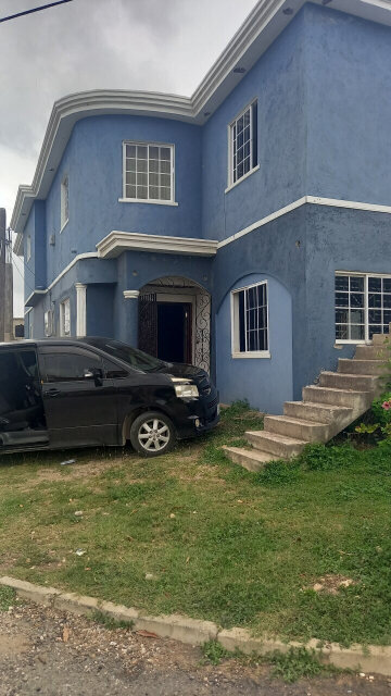 1 Bedroom House