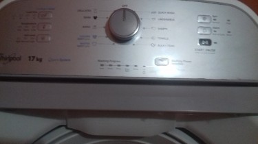 Top Load 17kg Whirlpool Washing Machine