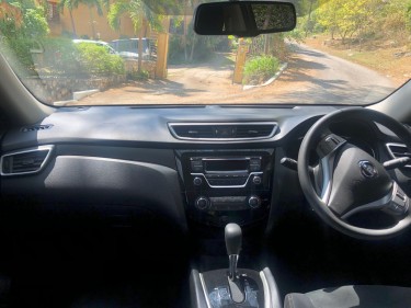 2016 Dark, Olive Green Nissan X-trail