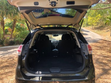 2016 Dark, Olive Green Nissan X-trail