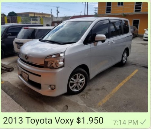 2013 Toyota Voxy