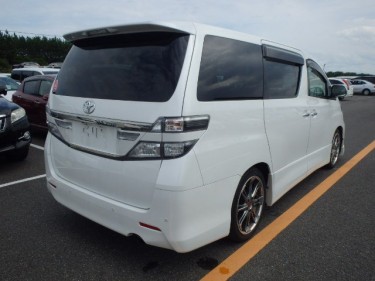 2014 Toyota Velfire