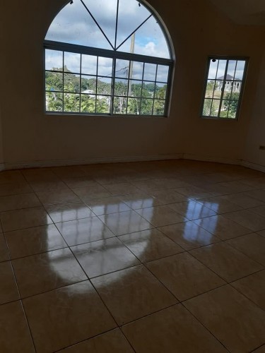 3 Bedroom 2 Bathroom Apartment For Sale
