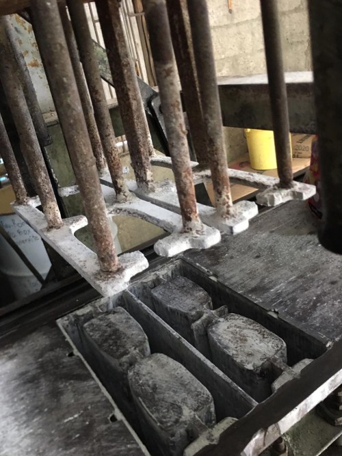 Seeking A Concrete Hollow Blocks Machine To Rent
