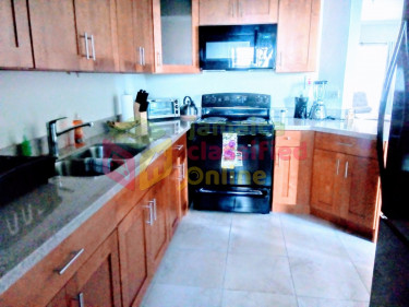 2 Bedroom Furnished Townhouse