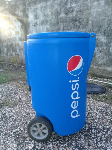 Pepsi Igloo 