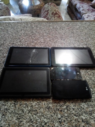 Phones And Tablets For Parts