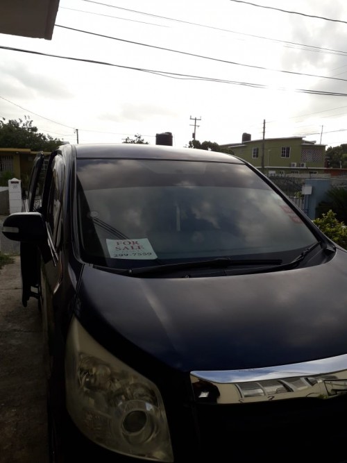 2007 Toyota  Noah For Sale 1.1 Mil Negotiable