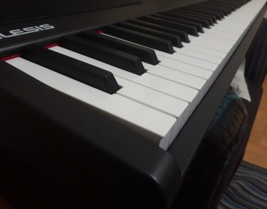 Alesis Recital Digital Piano/Keyboard 88 Keys
