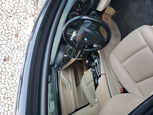 2015 BMW 520i