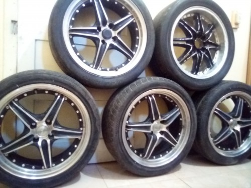 5 X 17inch (one Set With Univeral Spare)