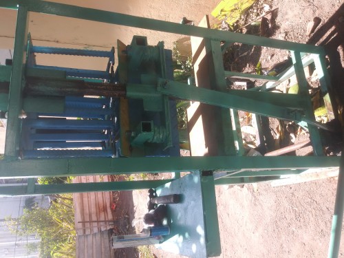 Hollow Concrete Blocks Machine Any Size Two Are 3