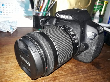 Cannon T5i Eos 700d