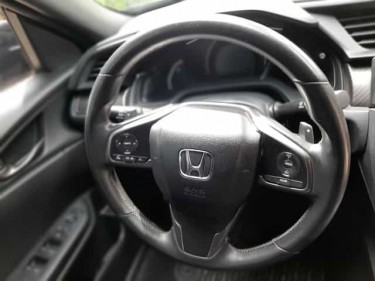 2017 Honda Civic Hatchback W/ Type R Kit