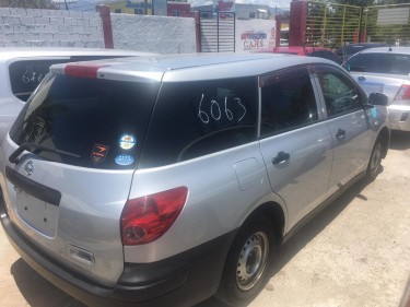 2014 Nissan AD Wagon Price Is Negotiable