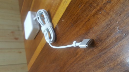 Appple Mackbook Air Charger