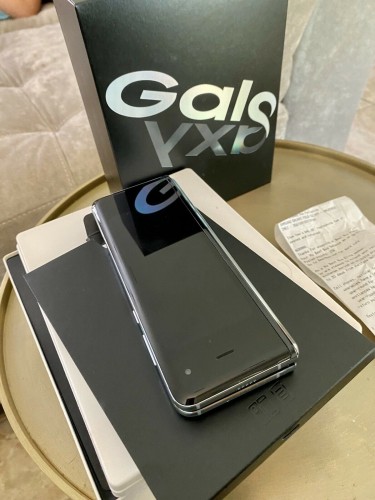 Excellence Working Samsung Galaxy Fold Sealed 