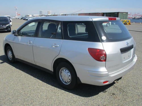 2014 Gray Nissan AD Wagon