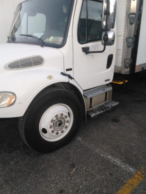 2008 Freightliner Cold Box Truck