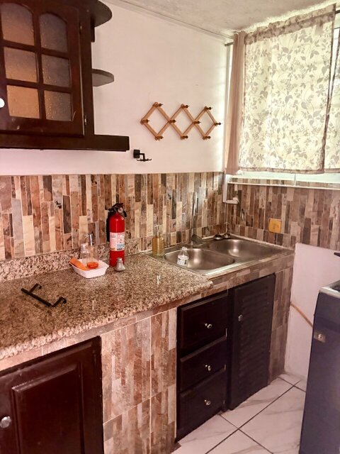 Gated 2 Bedrooms Townhouse with Patio Access