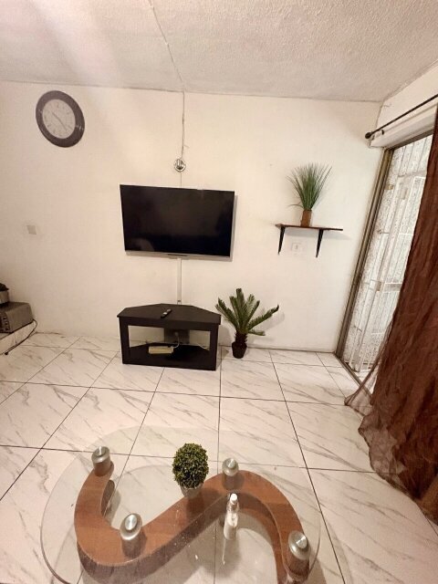 Gated 2 Bedrooms Townhouse with Patio Access
